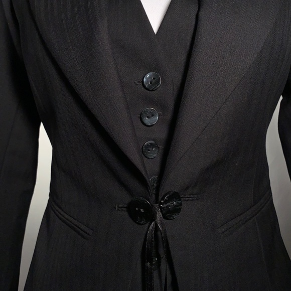 H&M Blazer with Detachable Vest Bell Sleeves Slit Pockets Fully Lined Size 4 - Picture 3 of 16